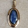 Oval Hematite Pendant in 9ct Gold.
