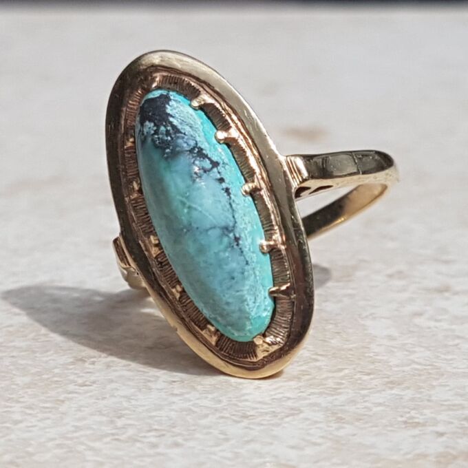 Quirky Vintage Turquoise Navette Ring in 9ct Gold, a UK J 1/2 or a US 5 1/4.