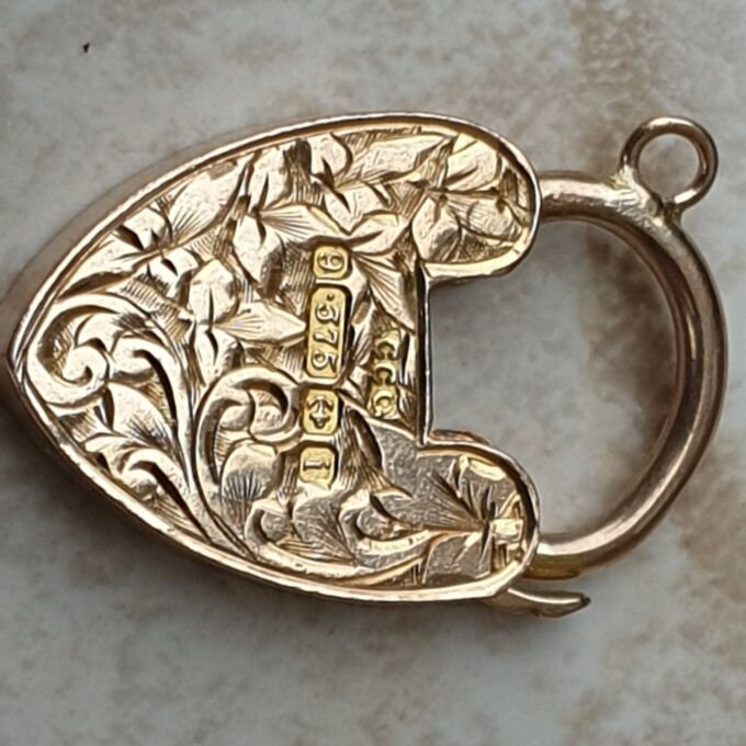 Antique Engraved Heart Padlock in 9ct Gold