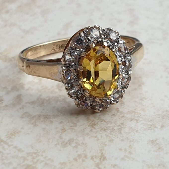 Yellow and White Topaz Cluster Ring in 9ct Gold,  a UK J  or a US 5.