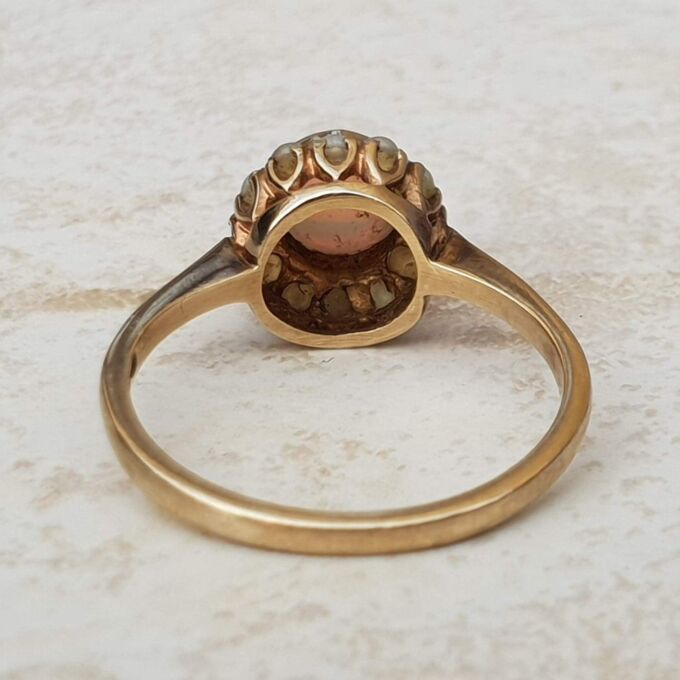 Stunning Opal and Split Pearl Halo Ring in 9ct Gold, a UK L 1/2 or a US 6 1/4.