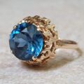 Swiss Blue Topaz Ring in 9ct Gold.