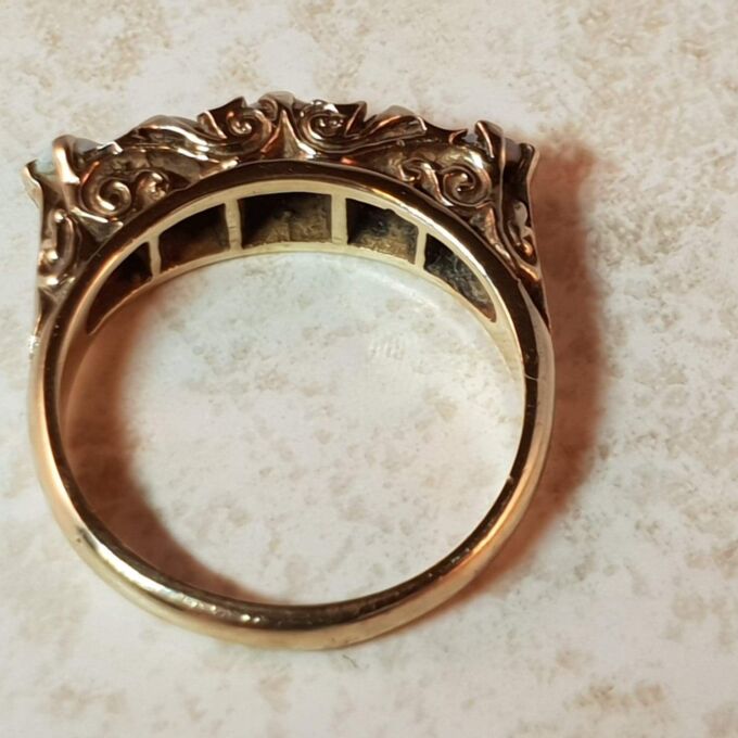 Five Stone Vintage Opal Ring in 9ct Yellow Gold, a UK N or a US 6 3/4 – 7.
