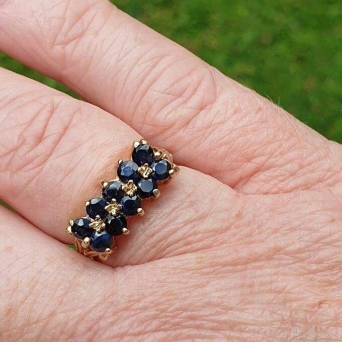 Double Row Sapphire Ring in 9ct Gold, a UK J or a US 5