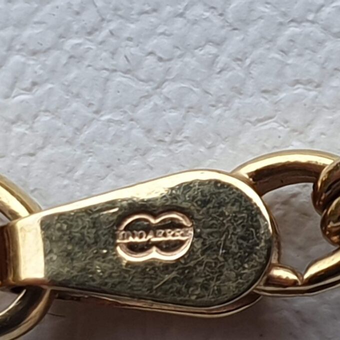 Fancy Belcher Chain in 9ct Gold,  16 inches in length.