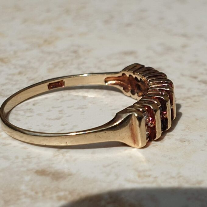 Sapphire and Paste Duo Stone Band in 9ct Gold,  a UK N or a US 7.