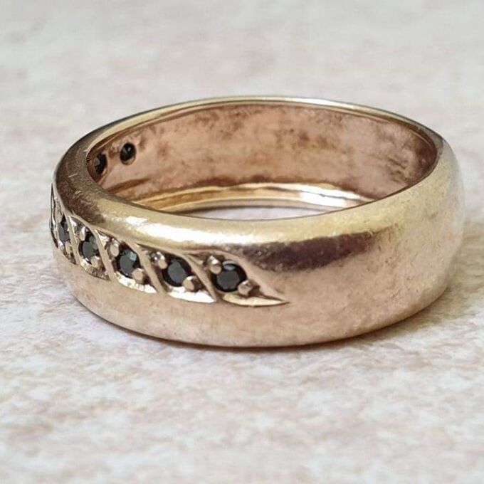 Sapphire Set Wide band in 9ct Gold.