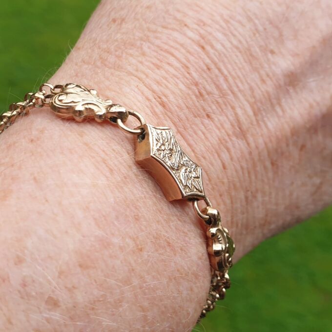 Ornate Vintage Bracelet in 9ct Rose Gold