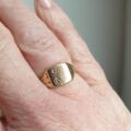 Square Signet Ring in 9ct Gold, a UK J or a US 5