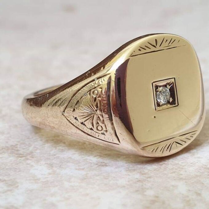 Heavy Diamond Set Signet Ring in 9ct Gold,  a UK S or a US 9 1/4.