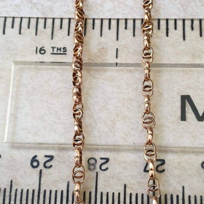 Antique Chain Necklace in 9ct gold, 18 inches.