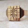 Heavy Checkerboard Design Signet Ring in 9ct Gold, a UK O or a US 7 1/2.
