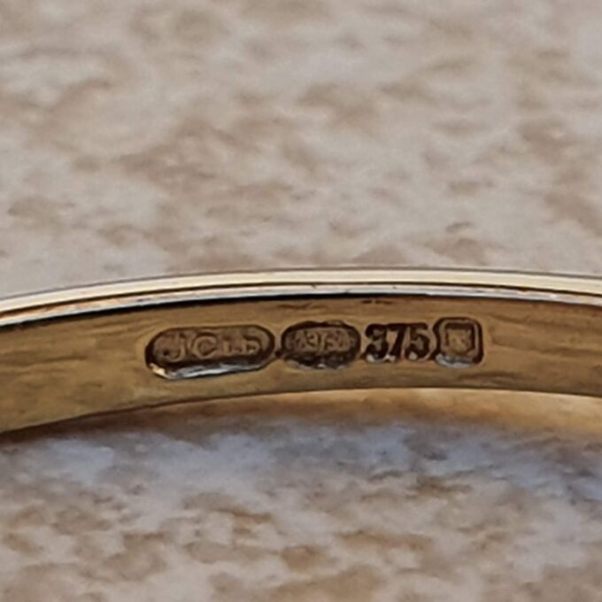 Garnet and Citrine Ring in 9ct Gold, a UK Q1/2 or a US 8 3/4