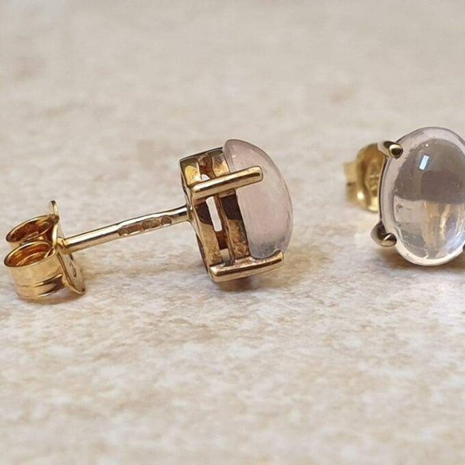Oval Moonstone Stud Earings in 9ct Gold