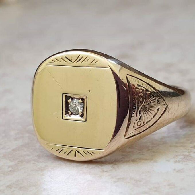 Heavy Diamond Set Signet Ring in 9ct Gold,  a UK S or a US 9 1/4.
