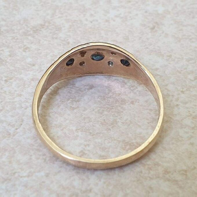 Sapphire and Seed Pearl Gypsy Ring in 9ct Gold, a UK N or a US 7