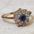 Synthetic Sapphire and Spinel Daisy Ring in 9ct gold, a UK M 1/2 or a US 6 3/4