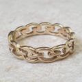 Chain Link Design Ring in 9ct Gold.