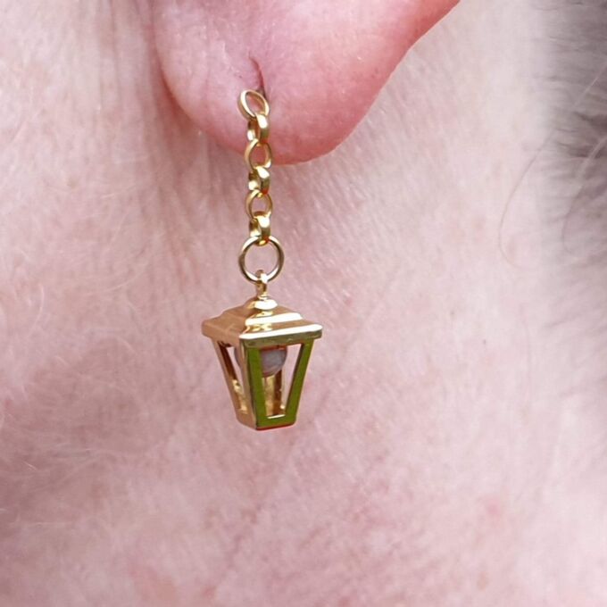 Lantern Earring in 9ct Gold