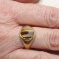Tigers Eye Signet Ring in 9ct Gold,  a UK S 1/2 or a US 9 3/4.