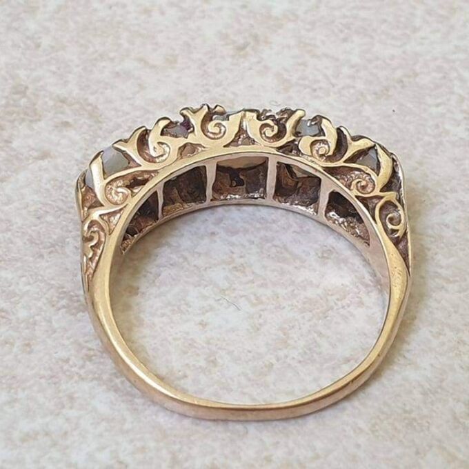 Five Stone Opal Ring in 9ct Gold.