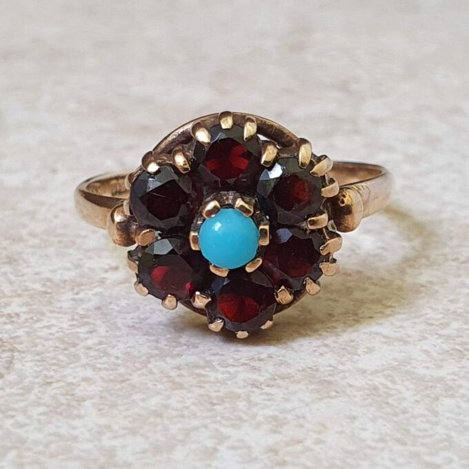 Garnet and Turquoise Ring in 9ct Gold.