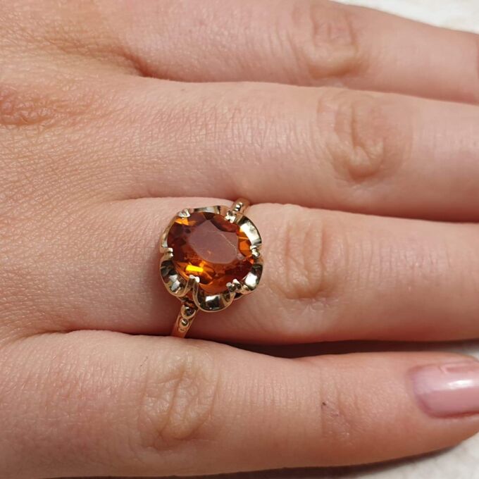 Madeira Citrine Oval Solitaire Ring in 9ct Gold,  a UK P 1/2 or a US 8.