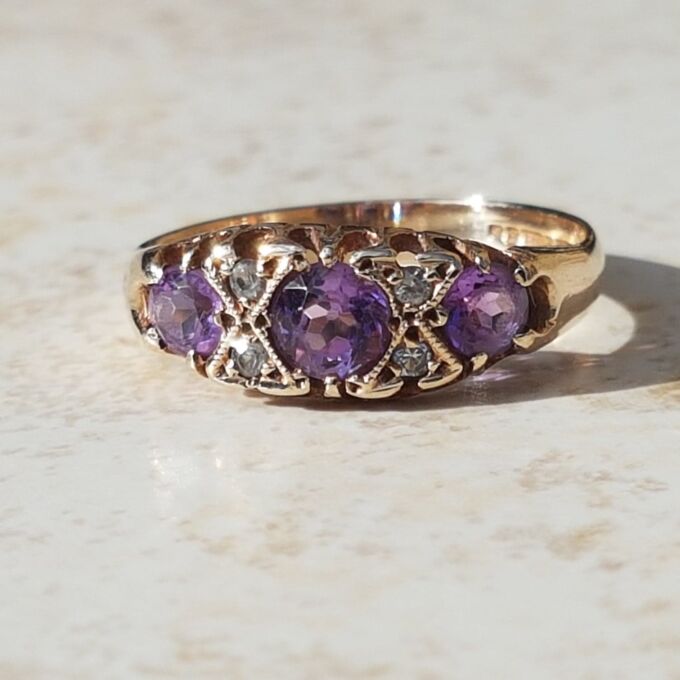 Pretty Amethyst Gypsy Ring in 9ct Gold, a UK M 1/2 or a US 6 3/4.