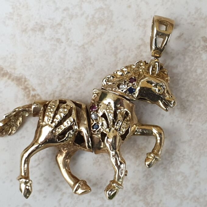 Horse or Pony Pendant with Rubies and Sapphires in 9ct Gold