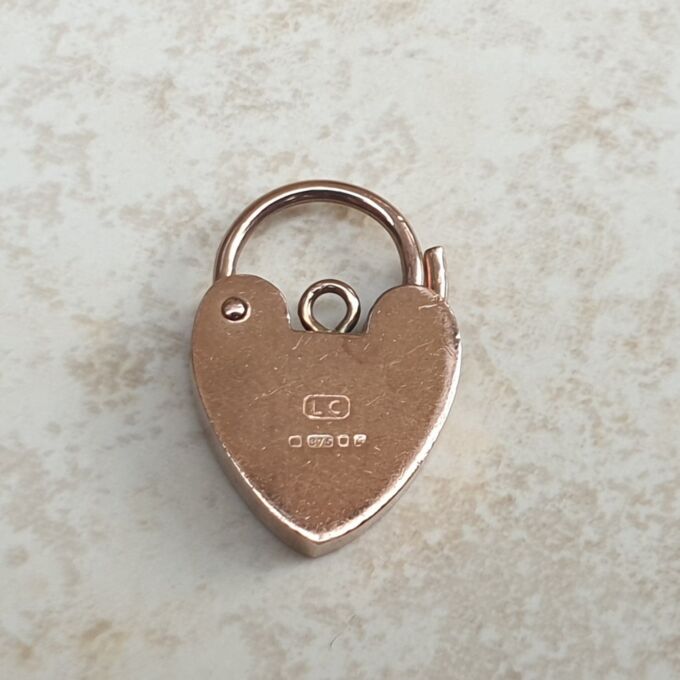 Simple Plain Heart Padlock in 9ct Rose Gold