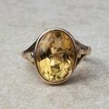 Oval Citrine Ring in 9ct Gold, a UK E or a US 2 1/2