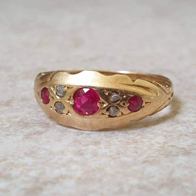 Edwardian Ruby and Diamond Ring in 18ct gold.