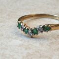 Emerald and Diamond Chevron or Wishbone Ring in 9ct Gold, a UK M or a US 6 1/2