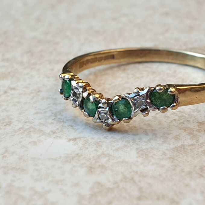 Emerald and Diamond Chevron or Wishbone Ring in 9ct Gold, a UK M or a US 6 1/2