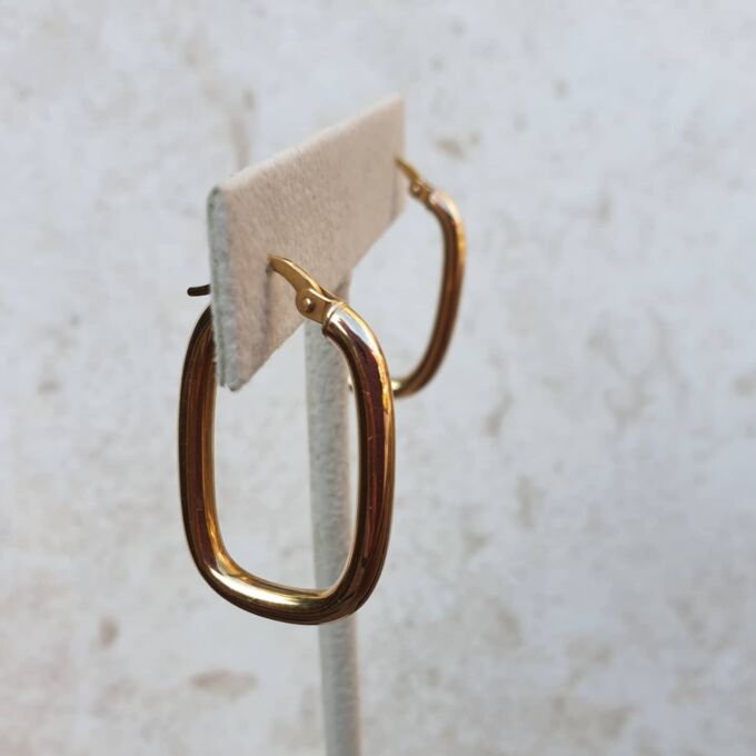 Squared Hoop Earrings in 9ct Gold