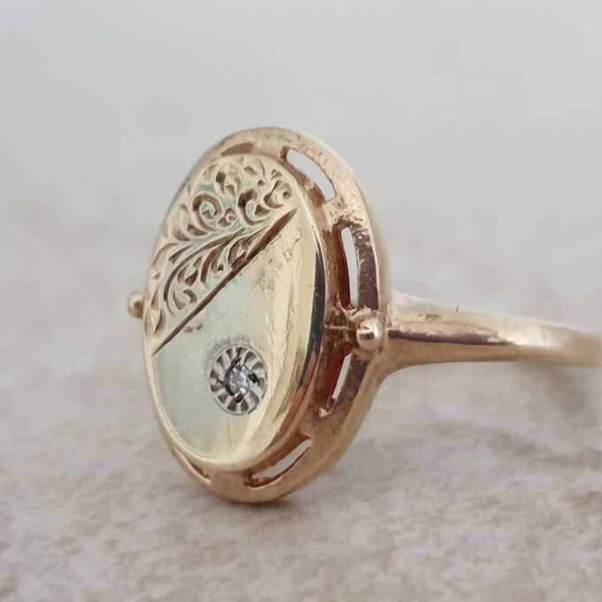 Diamond Set Engraved Signet Ring in 9ct Gold