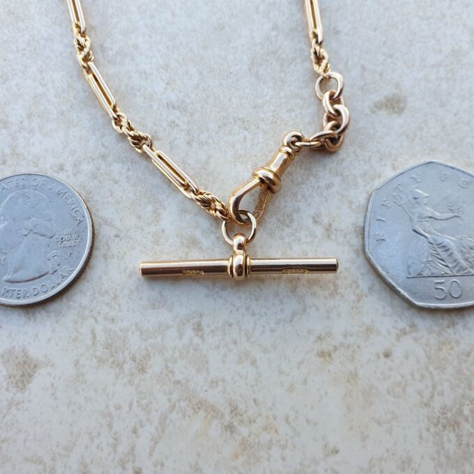 Fancy Link Chain Necklace with T Bar and Dog Clip in 9ct Gold