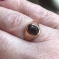 Red Paste Signet Ring in 9ct Gold,  a UK J or a US 5 1/4