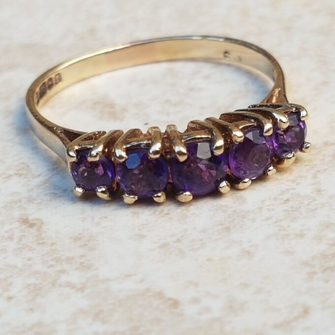 Vibrant Amethyst Stackable Ring in 9ct Gold, a UK O or a US 7 1/2.