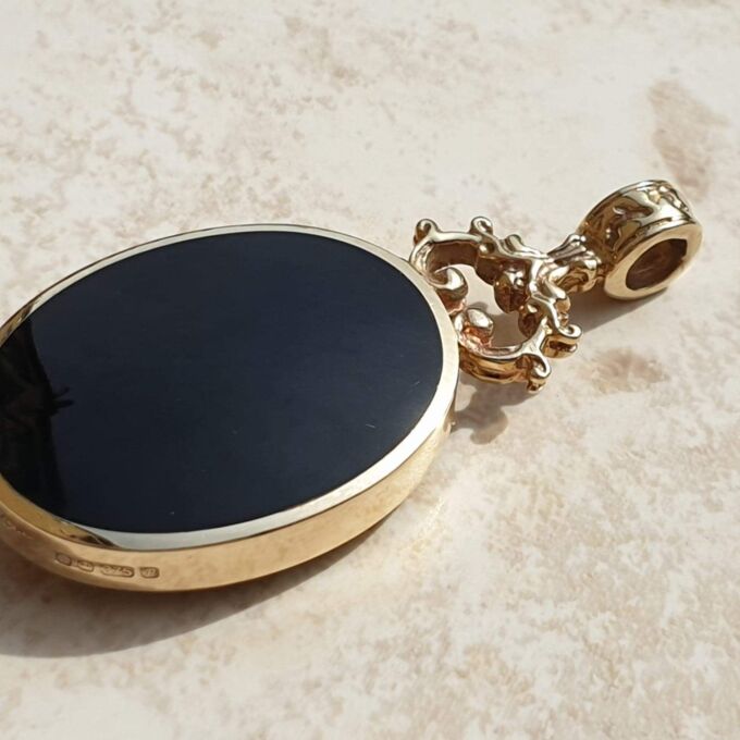 Double Sided Reversible Malachite & Jet Pendant by CWS in 9ct Gold