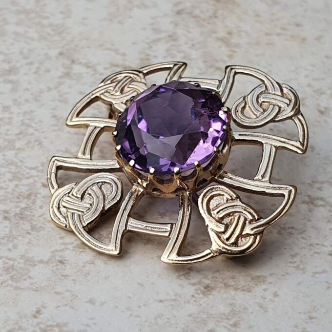 Celtic Style Amethyst Brooch in 9ct Gold.