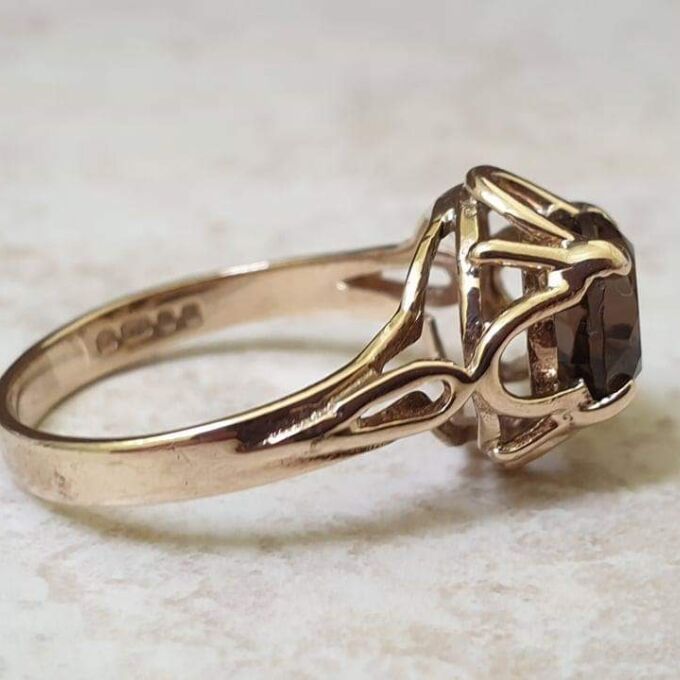 Smoky Quartz Solitaire Ring in 9ct Gold.