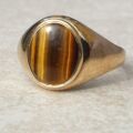 Tigers Eye Signet Ring in 9ct Gold,  a UK S 1/2 or a US 9 3/4.