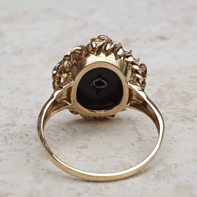 Vintage Onyx Ring in 10k Rose and Yellow Gold, a UK J or a US 5