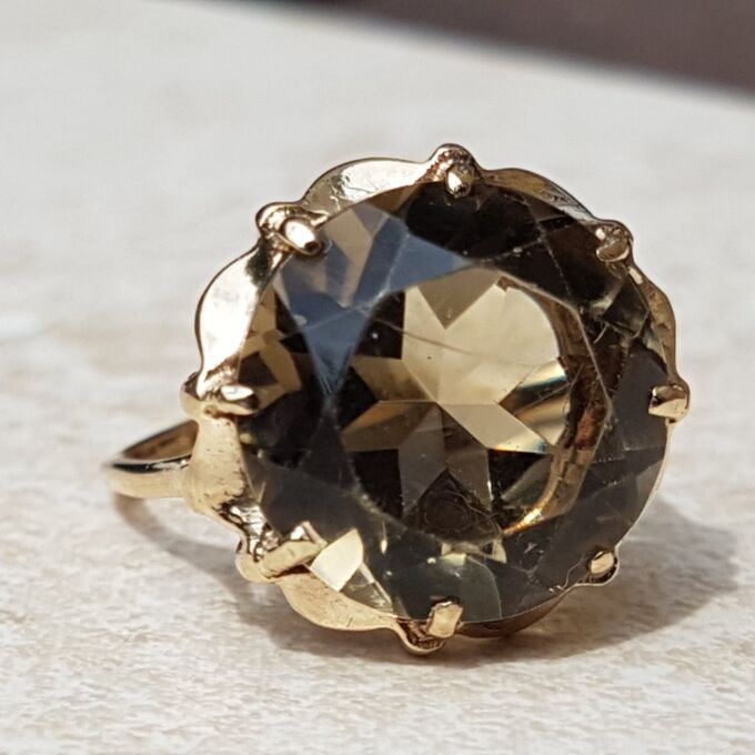 Fancy Round Quartz Solitaire Ring in 9ct Gold, a UK N or a US 7