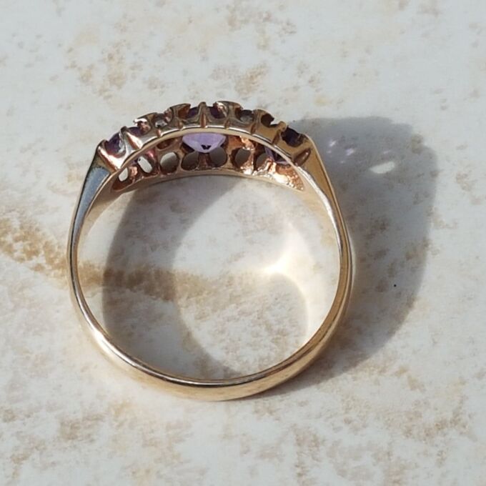 Pretty Amethyst Gypsy Ring in 9ct Gold, a UK M 1/2 or a US 6 3/4.