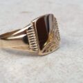 Part Engraved Signet Ring in 9ct Gold,  a UK S or a US 9.