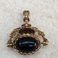 Cabochon Three Stone Spinner Pendant in 9ct Gold