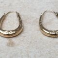 Creole Oval Hoop Earrings in 9ct Gold.