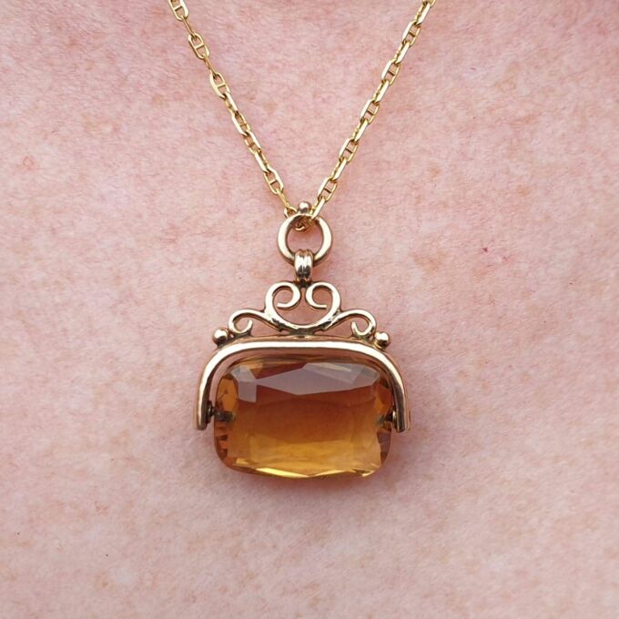 Antique Edwardian Citrine Spinning Fob in 9ct Gold